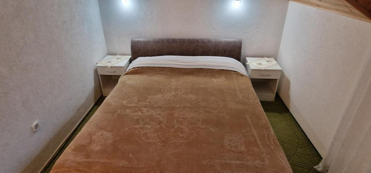 Hotel House Samardzic Jezerce Exterior foto