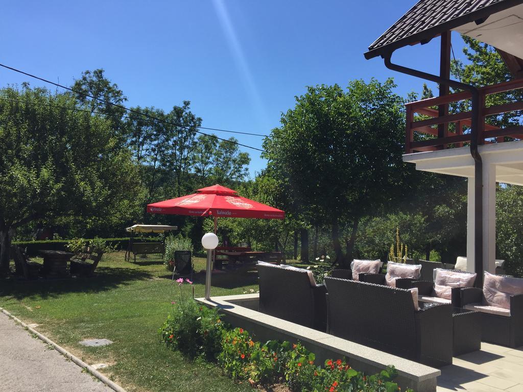 Hotel House Samardzic Jezerce Exterior foto